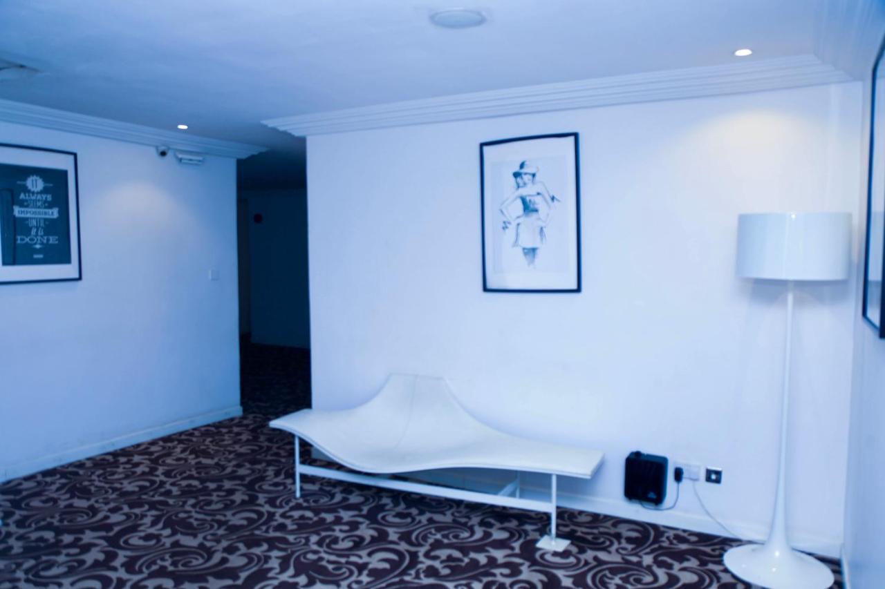 Summerset Continental Hotel Gana Mobushipe エクステリア 写真